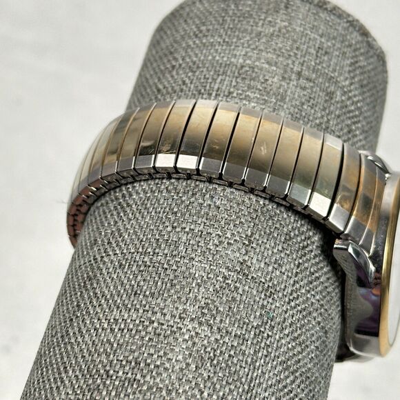 Timex Watch 35mm Date Indiglo Two Tone Stretchy Casual Classic New Battery - Picture 5 of 16